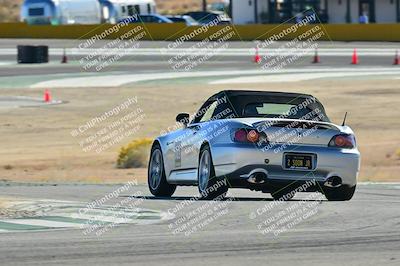 media/Nov-02-2025-Speed Ventures (Sun) [[c948a89870]]/Red/Session 2/